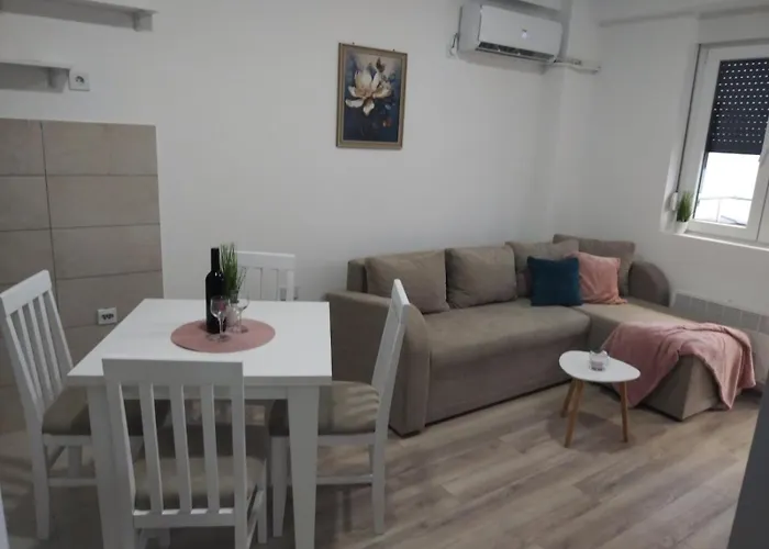 Lägenhet Aqua Lux 3